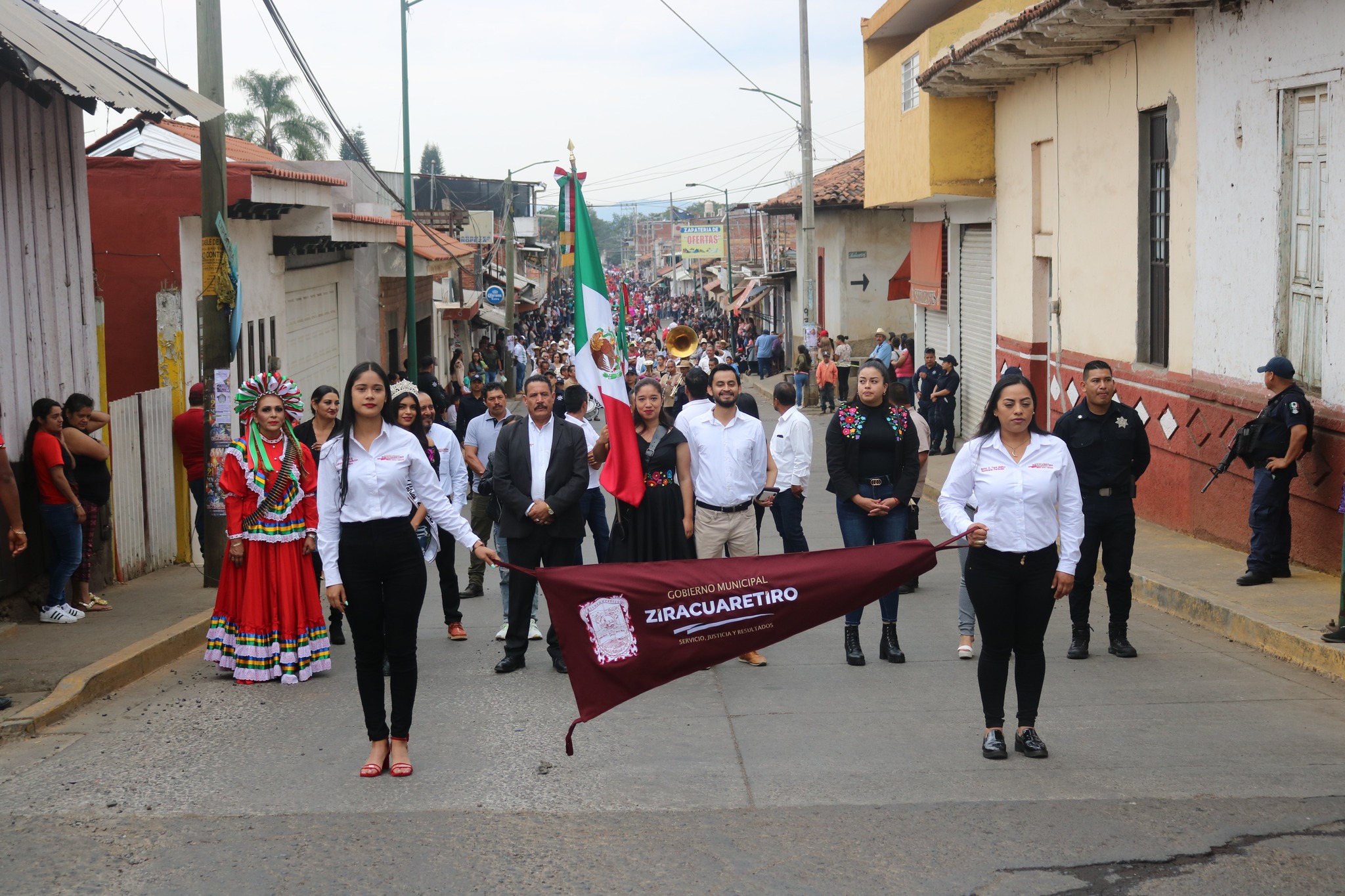 Ziracuaretiro Detalles Noticia Desfile 20 de Noviembre