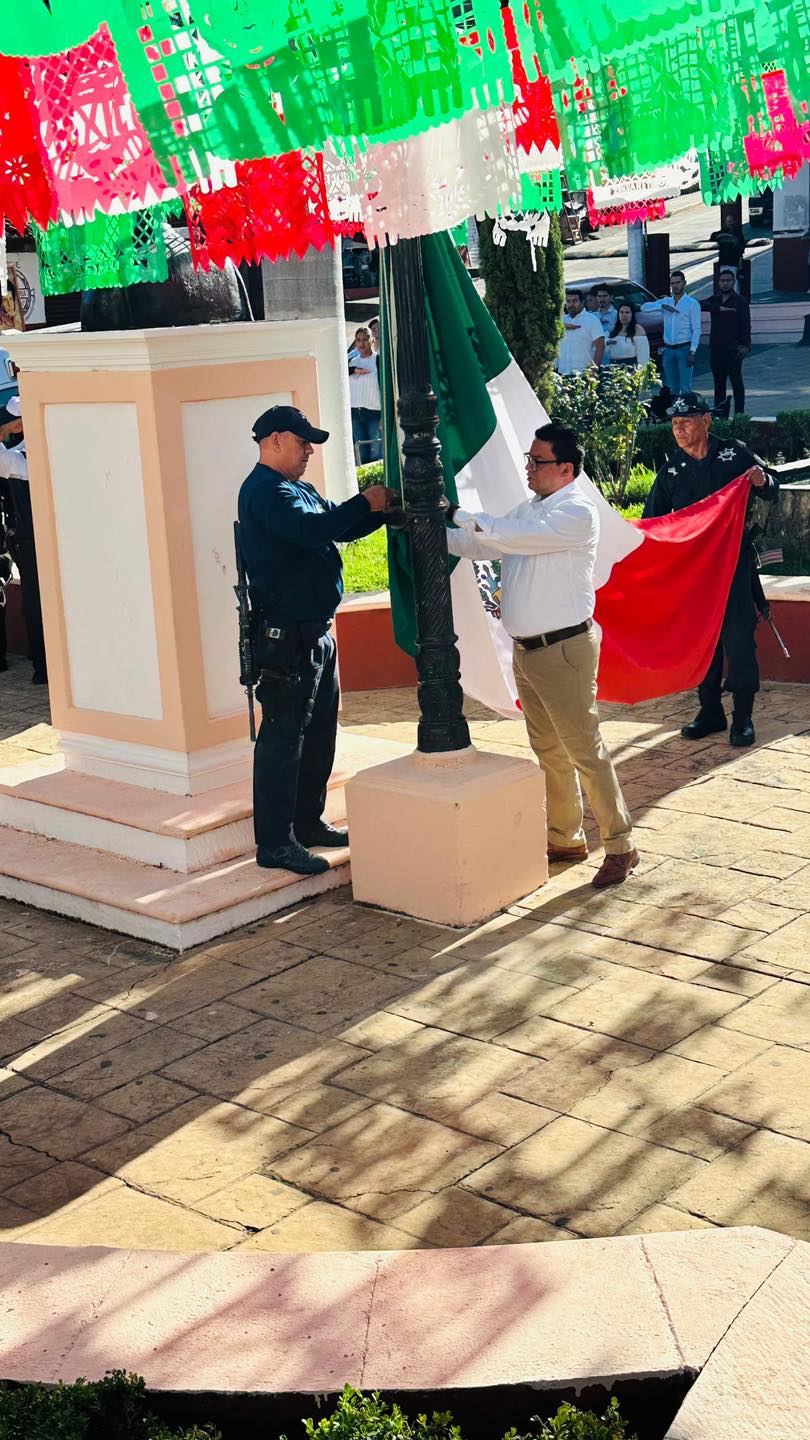 Homenaje a los valientes Niños Héroes 